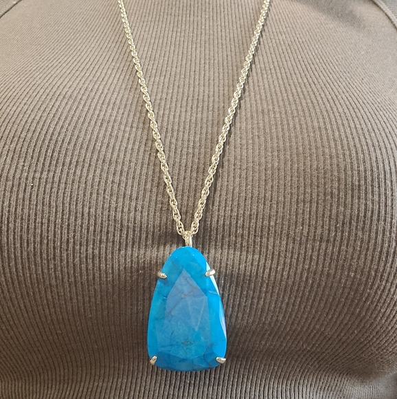 Custom Kendra Scott Stone with Pendant Howlite - Picture 2 of 9